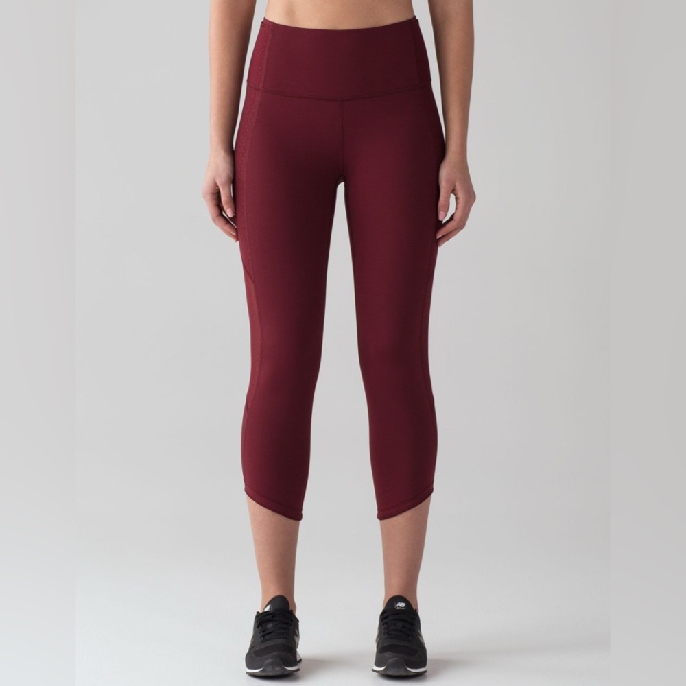 Lululemon Body Con Crop Leggings Size 6